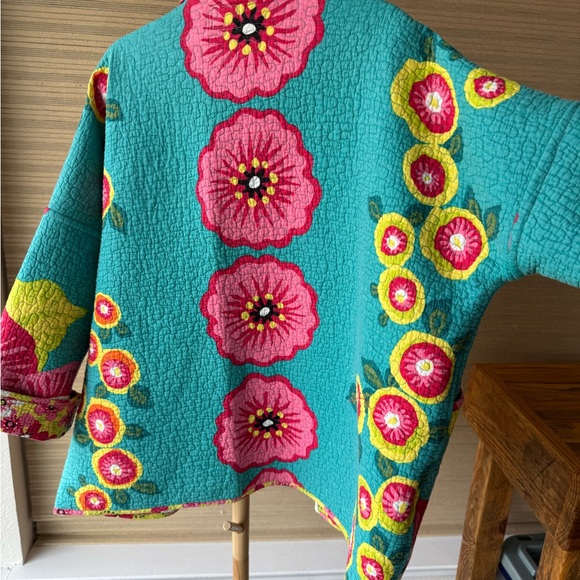 Upcycled Quilt Coat • Handmade • S/M • One of a Kind • Slow Fashion - Picture 8 of 12